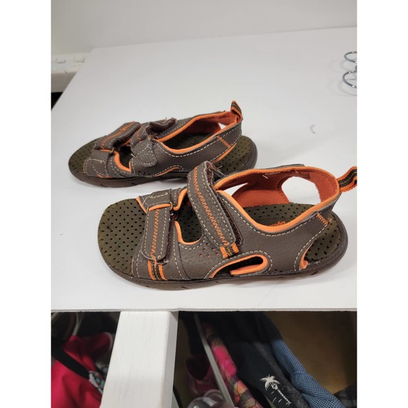 Oshkosh Toddler quick close strap Sandals. Brown/Orange size 11.5-12 - Picture 7 of 9